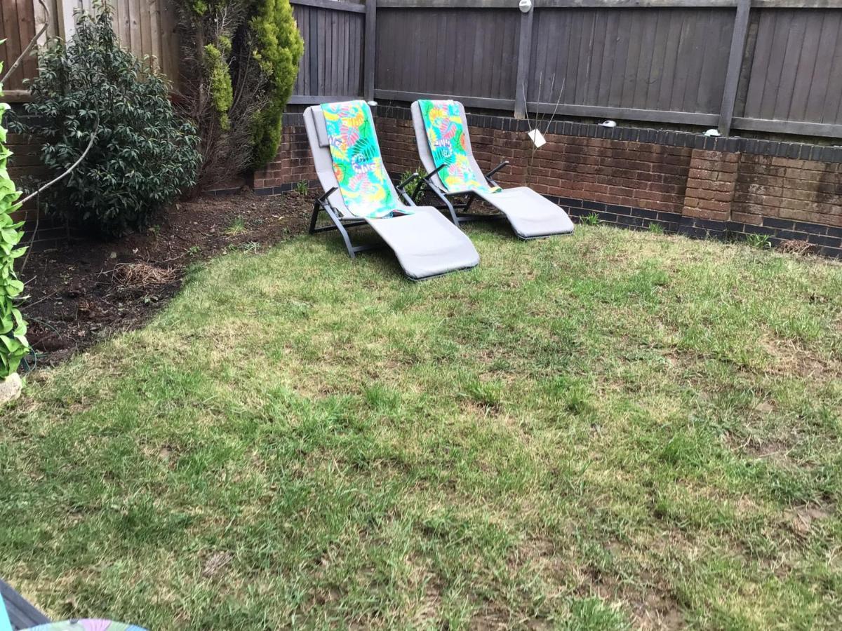 Worcester Fabulous Cherry Tree Mews Self Check In Dogs Welcome By Prior Arrangement , 2 Double Bedrooms ,Super Fast Wi-Fi, With Free Off Road Parking For 2 Vehicles Near Royal Hospital And Woodland Walks Extérieur photo