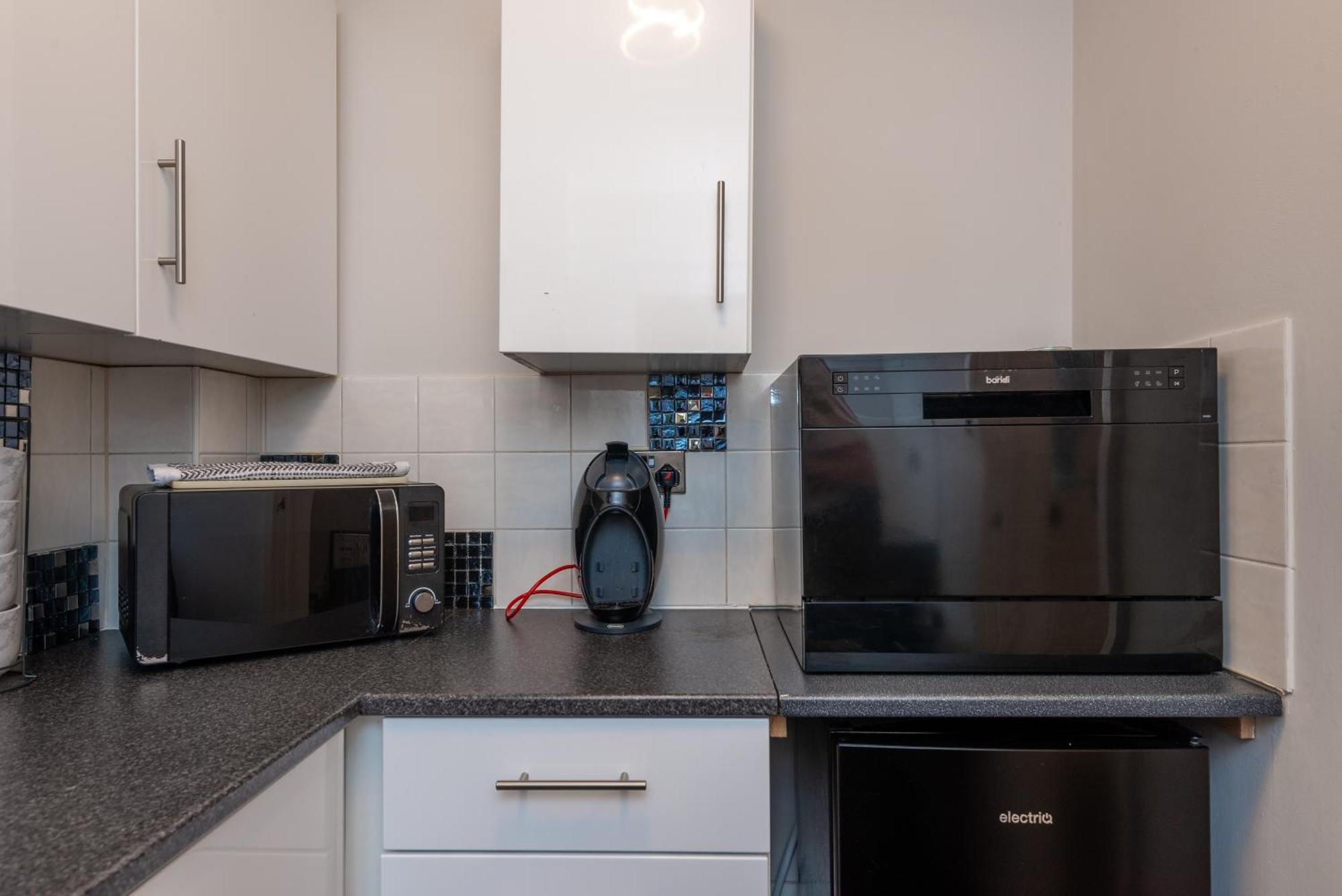 Worcester Fabulous Cherry Tree Mews Self Check In Dogs Welcome By Prior Arrangement , 2 Double Bedrooms ,Super Fast Wi-Fi, With Free Off Road Parking For 2 Vehicles Near Royal Hospital And Woodland Walks Extérieur photo